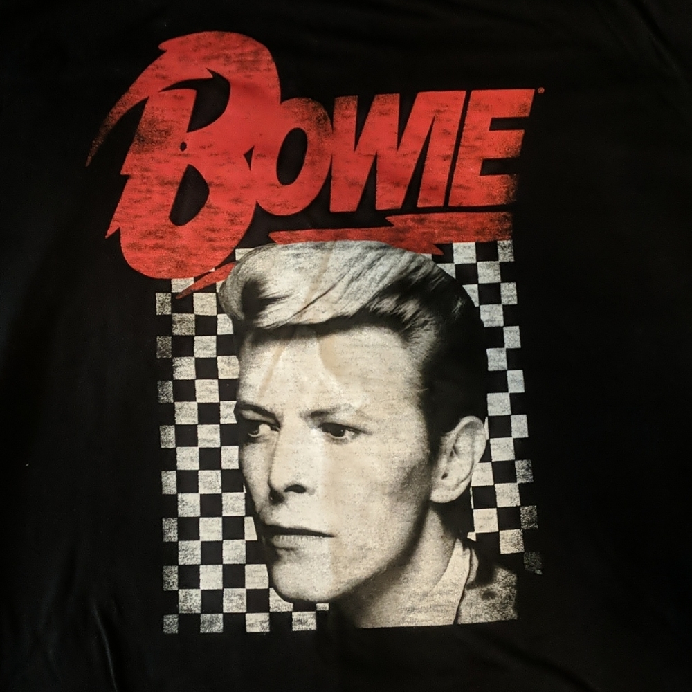 NWT David BOWIE Black Graphic Band Tee with Red Logo XL